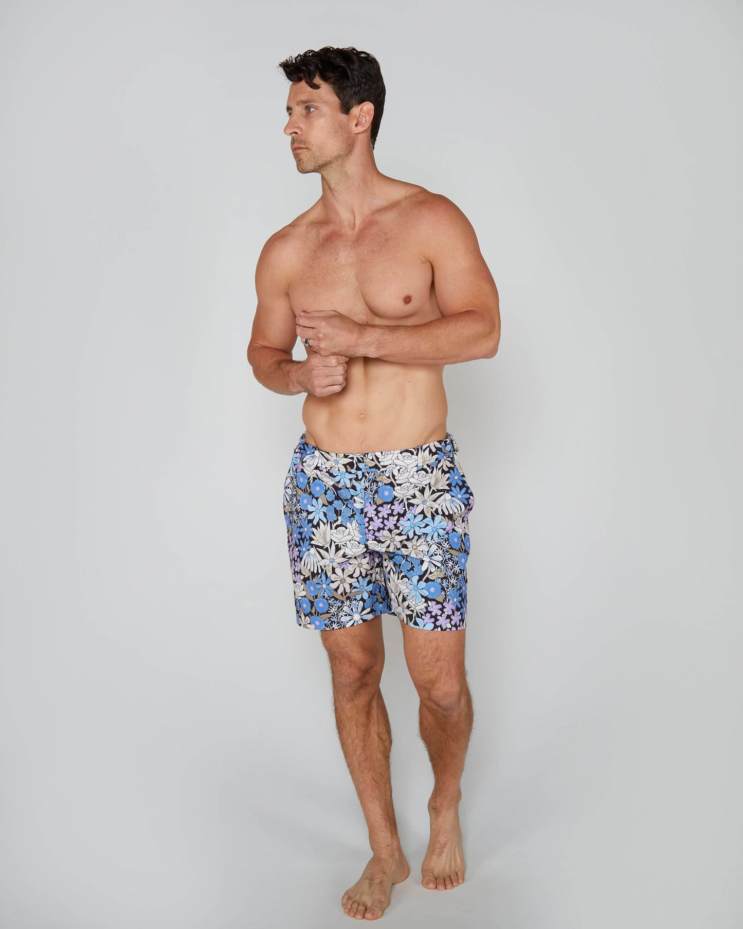 POOL ROUGH FLORAL SWIM SHORT - BLACK