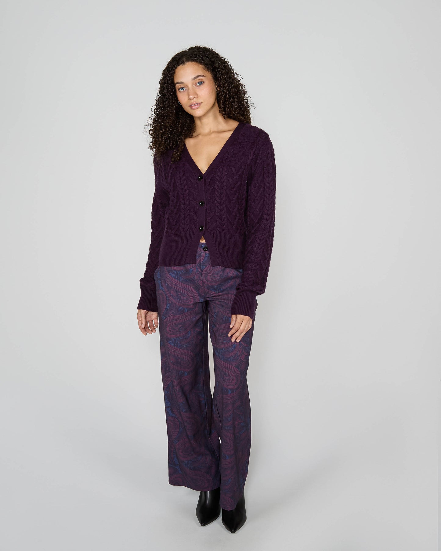 SAMANTHA TEXTURED CABLE KNIT SWEATER - PLUM