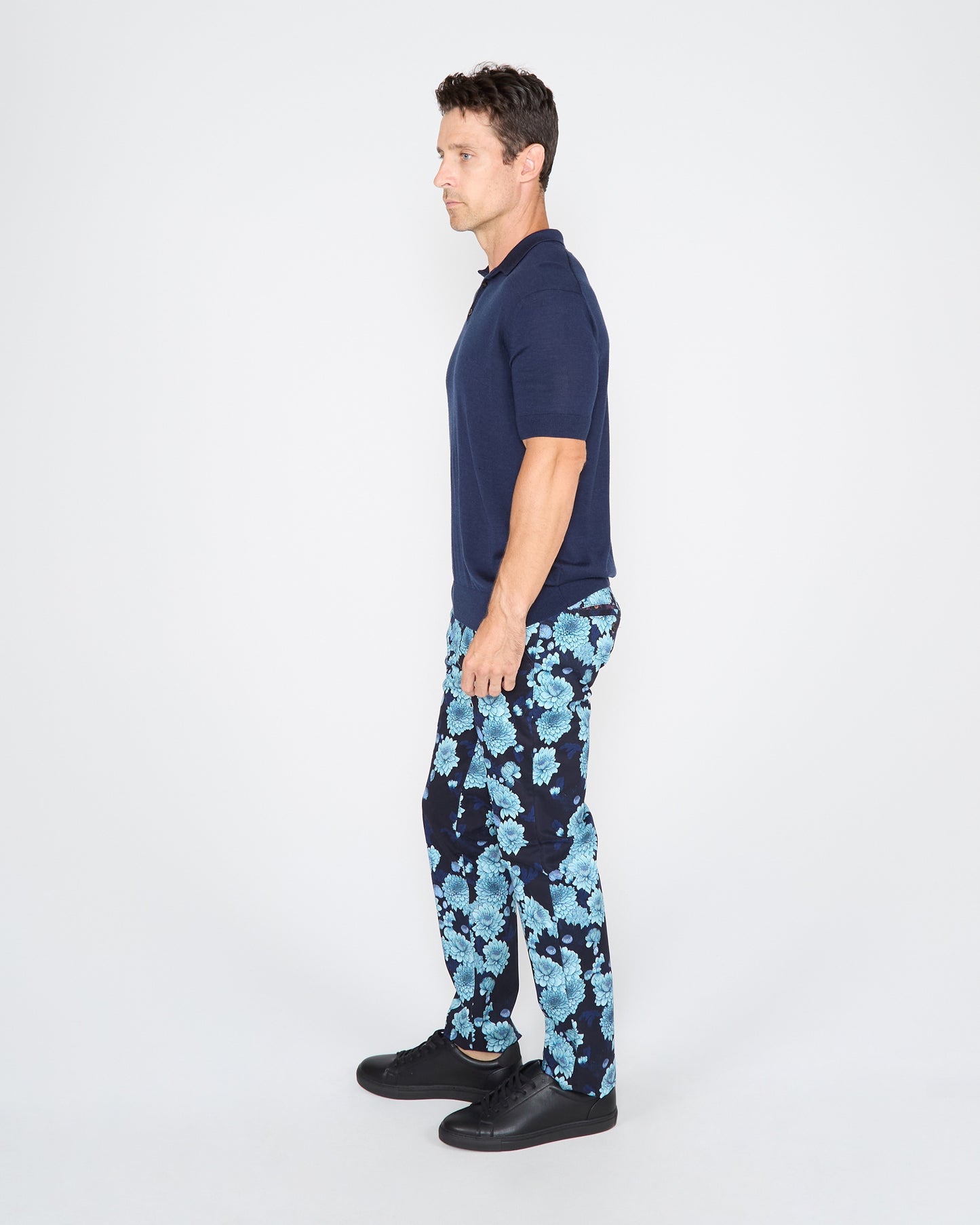 JACK SERIOUS FLORAL PANT - NAVY