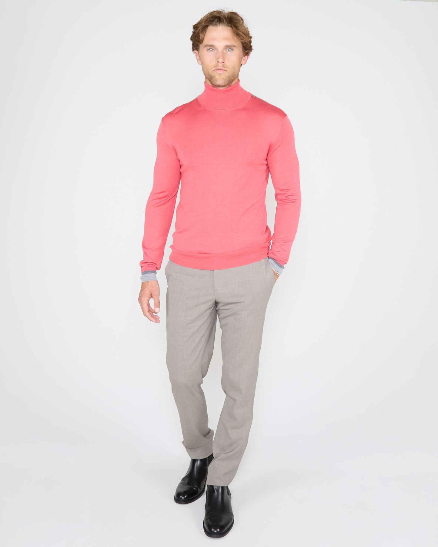 RONALD MERINO TURTLENECK SWEATER - ROSE