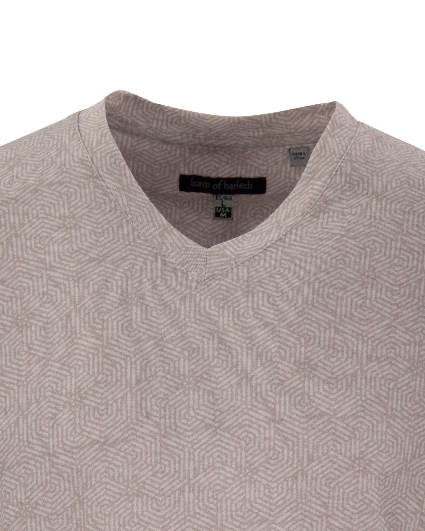 MAZE HEXAGONS PUMICE