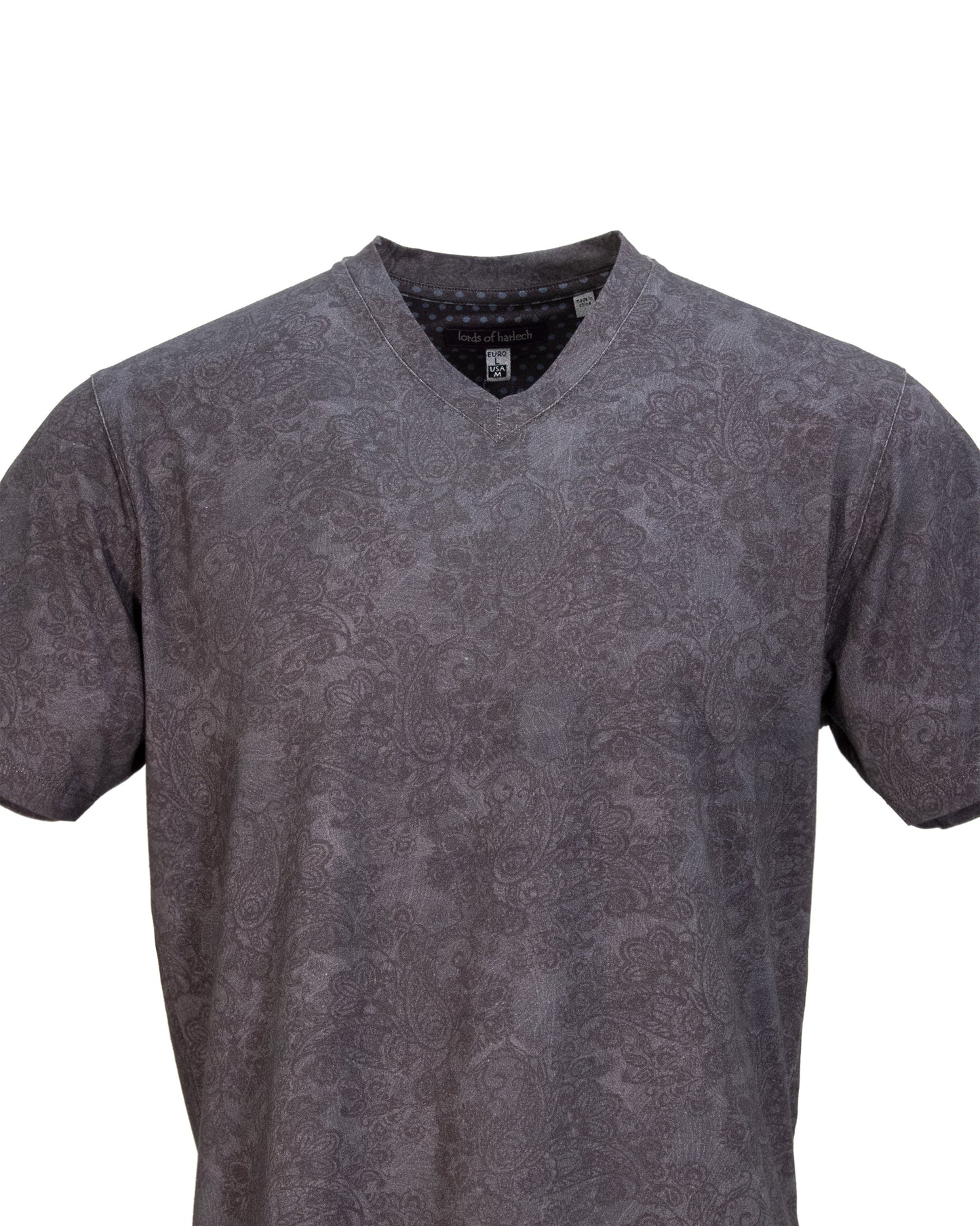 MAZE PAISLEY SWIRL V-NECK TEE IN BLACK