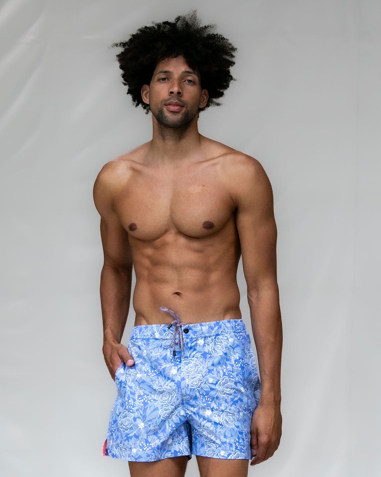 QUACK CUTOUT FLORAL SWIM SHORT - BLUE