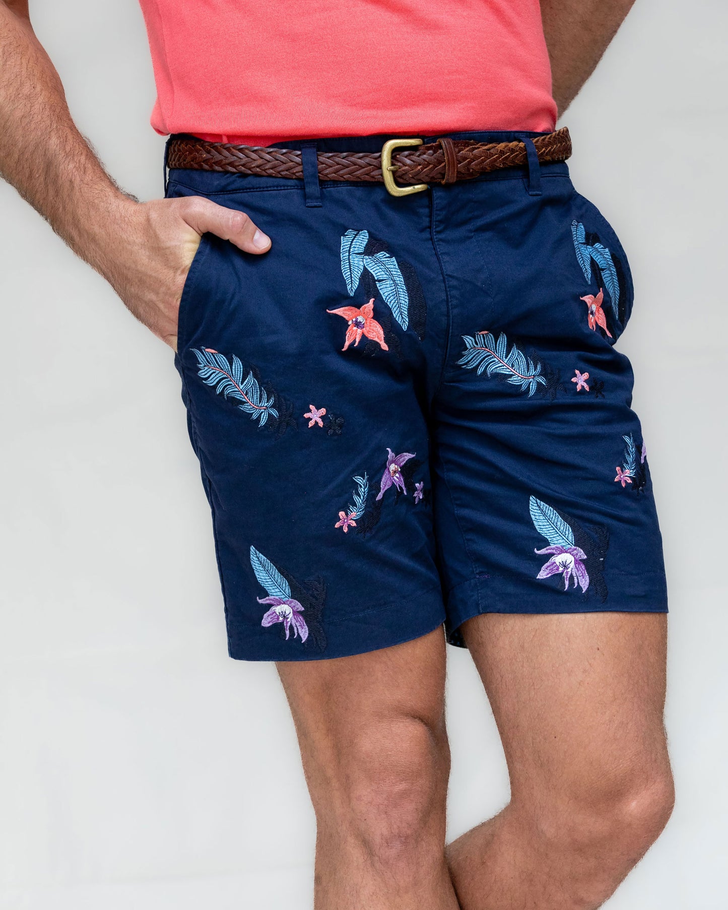 EDWARD FLOWER EMBROIDERY SHORT - NAVY