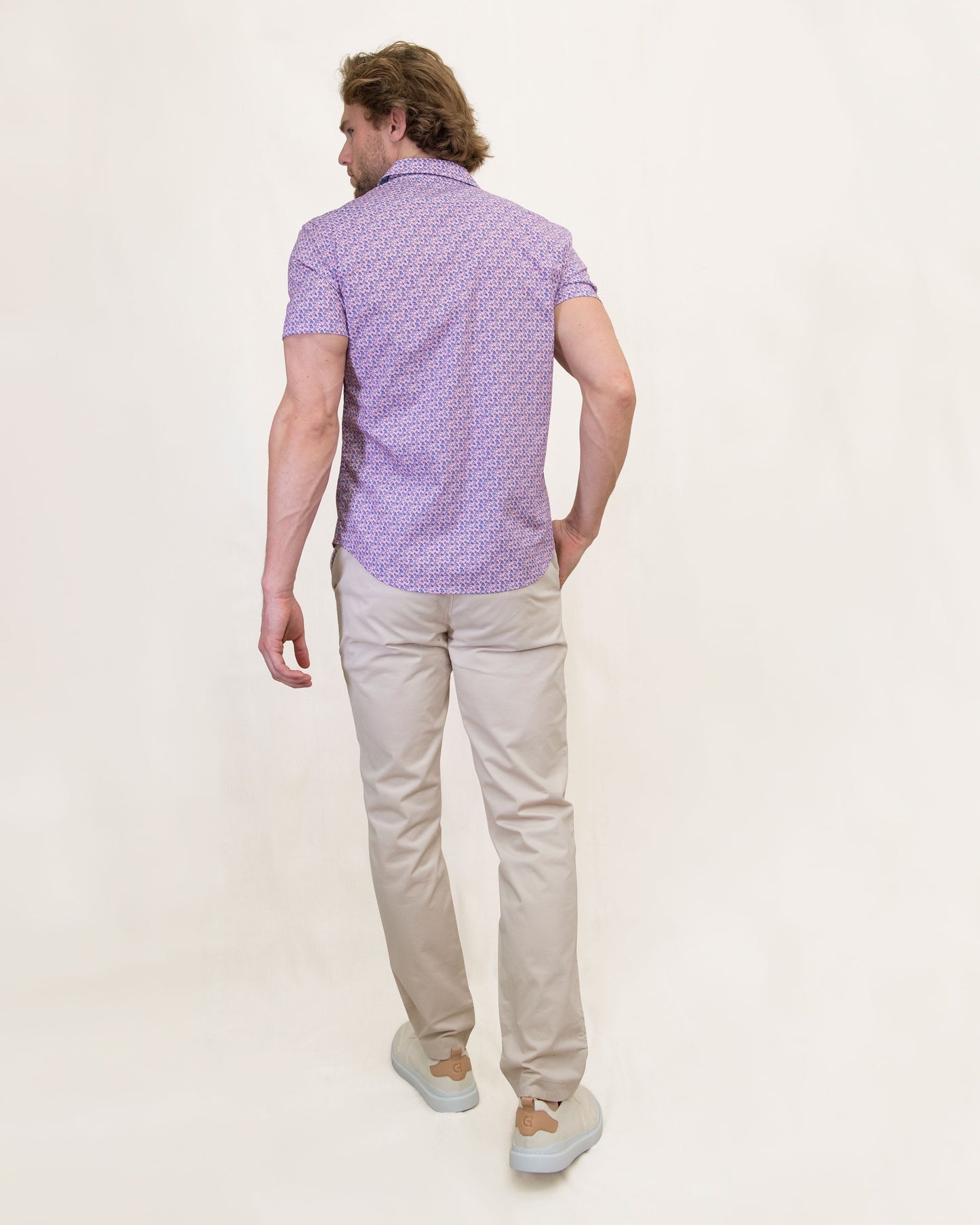 SCOTT FLOATING TRIANGLES SHIRT - PINK