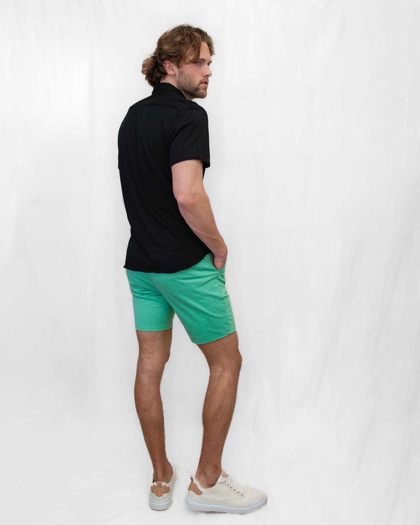 JOHN FLAT FRONT SHORT - CLOVER