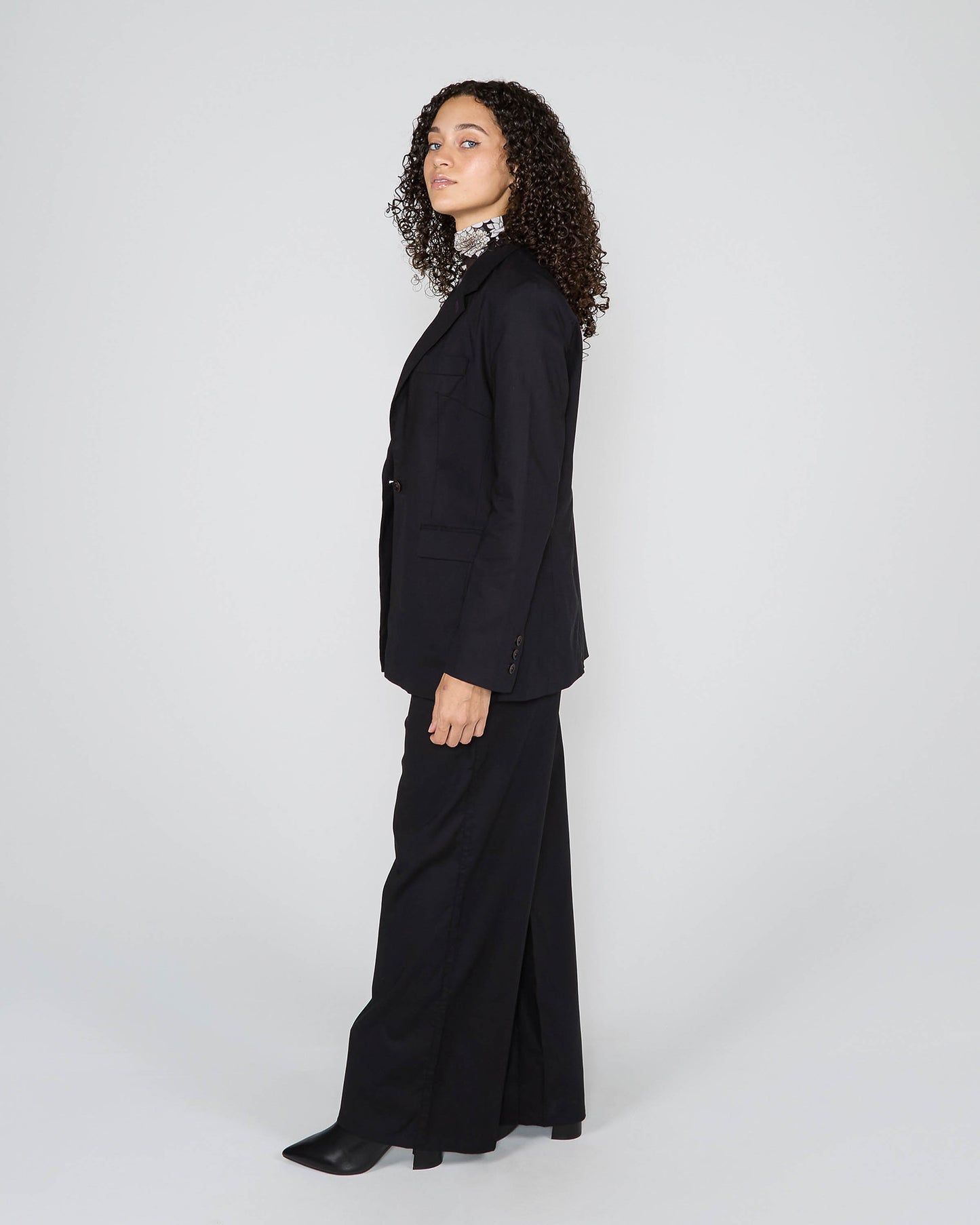 JANE TAILORED JACKET - BLACK