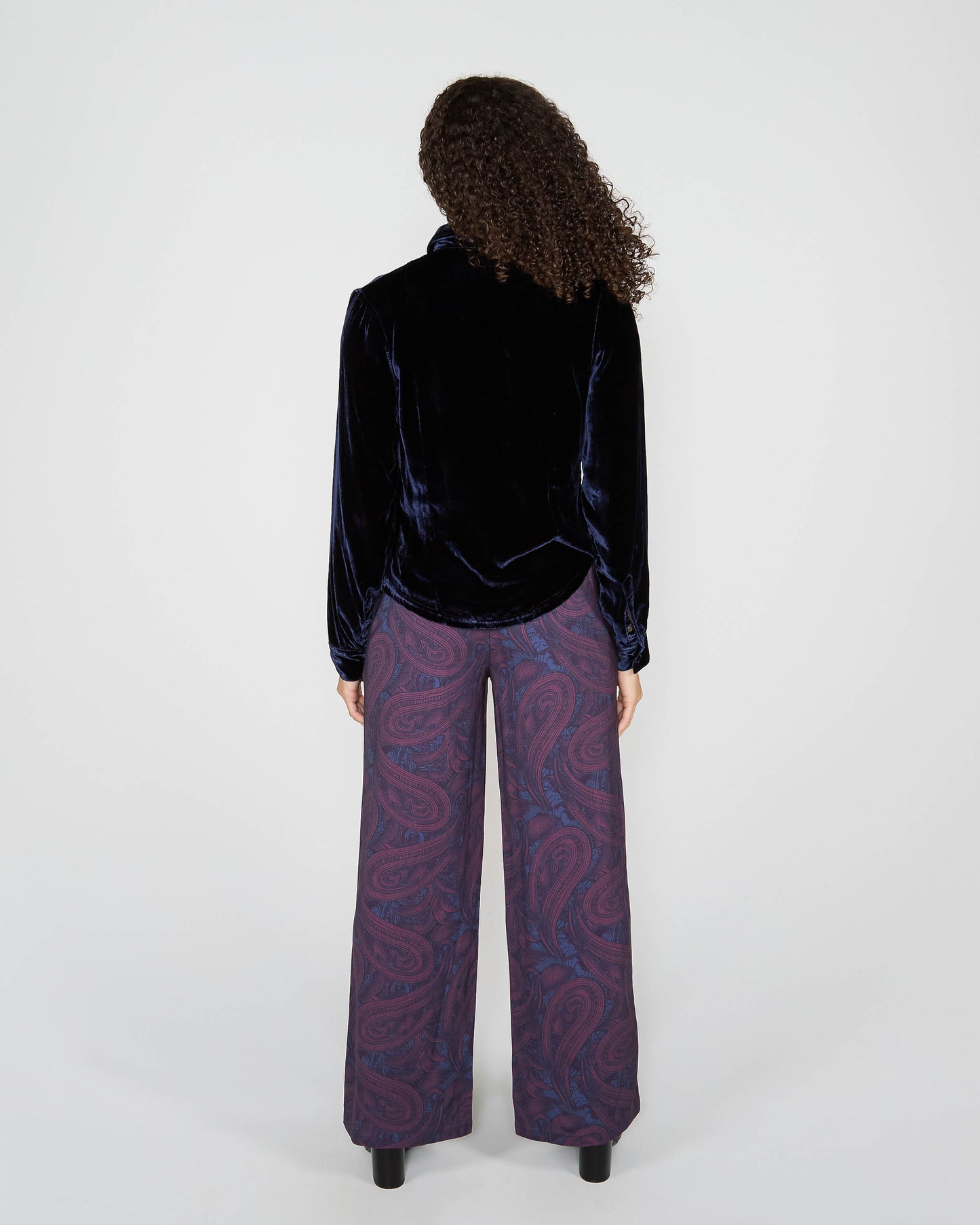 SYLVIA VELVET SHIRT - NAVY