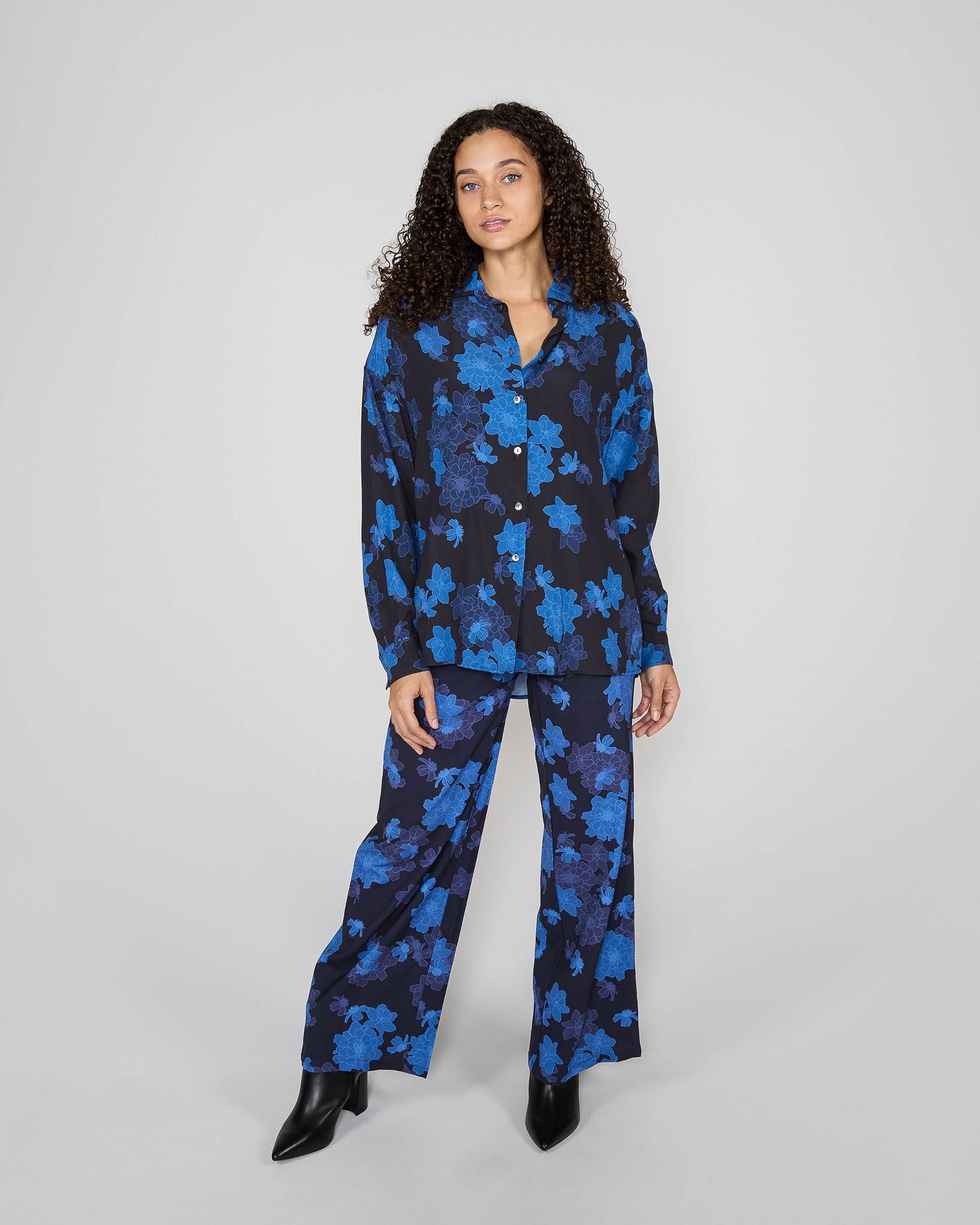 SOPHIE SILK OVERSIZED SHIRT - SOFTBLOOM NAVY