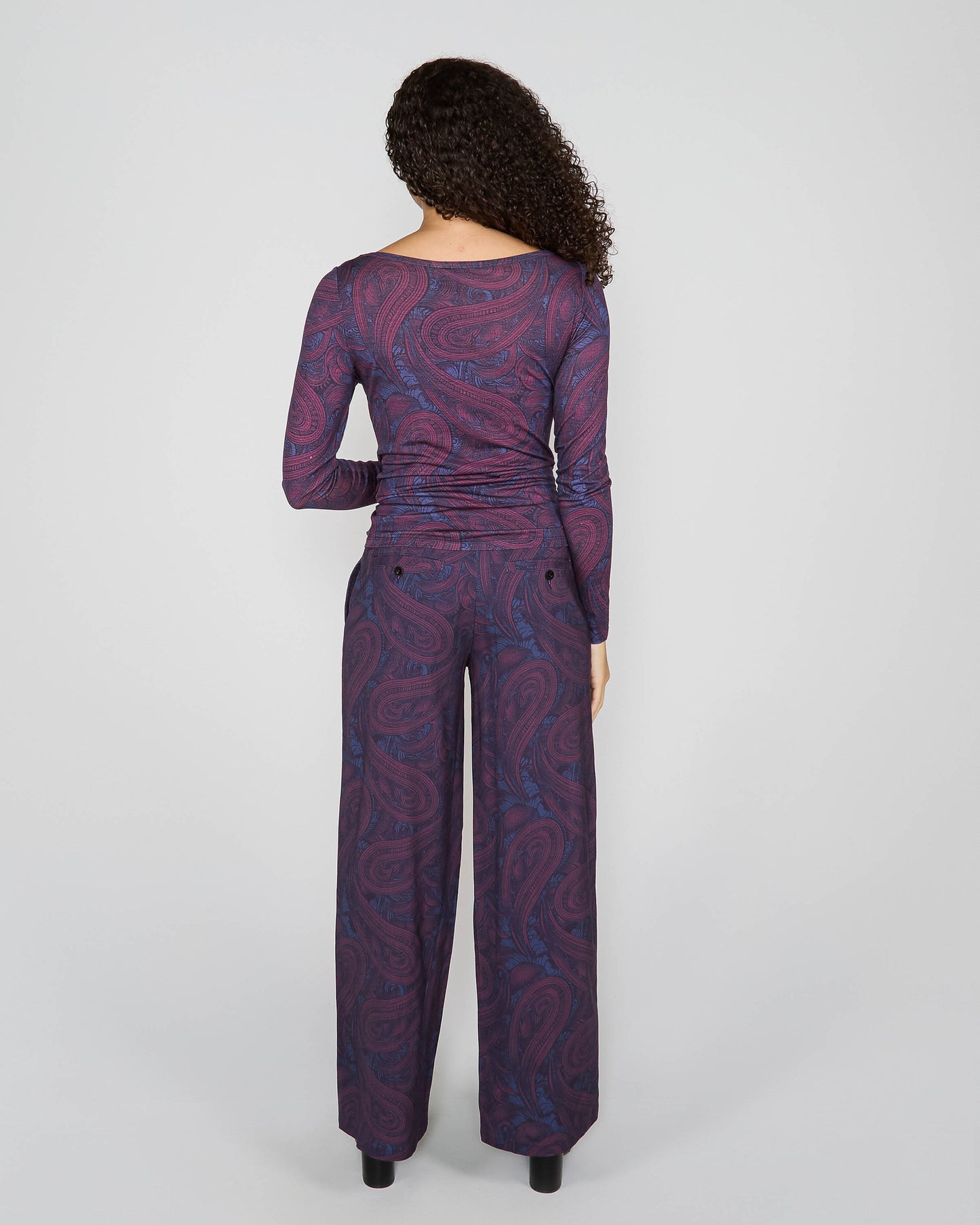 CARLY MERINO LONG SLEEVE CREWNECK SHIRT - BADALONA PLUM
