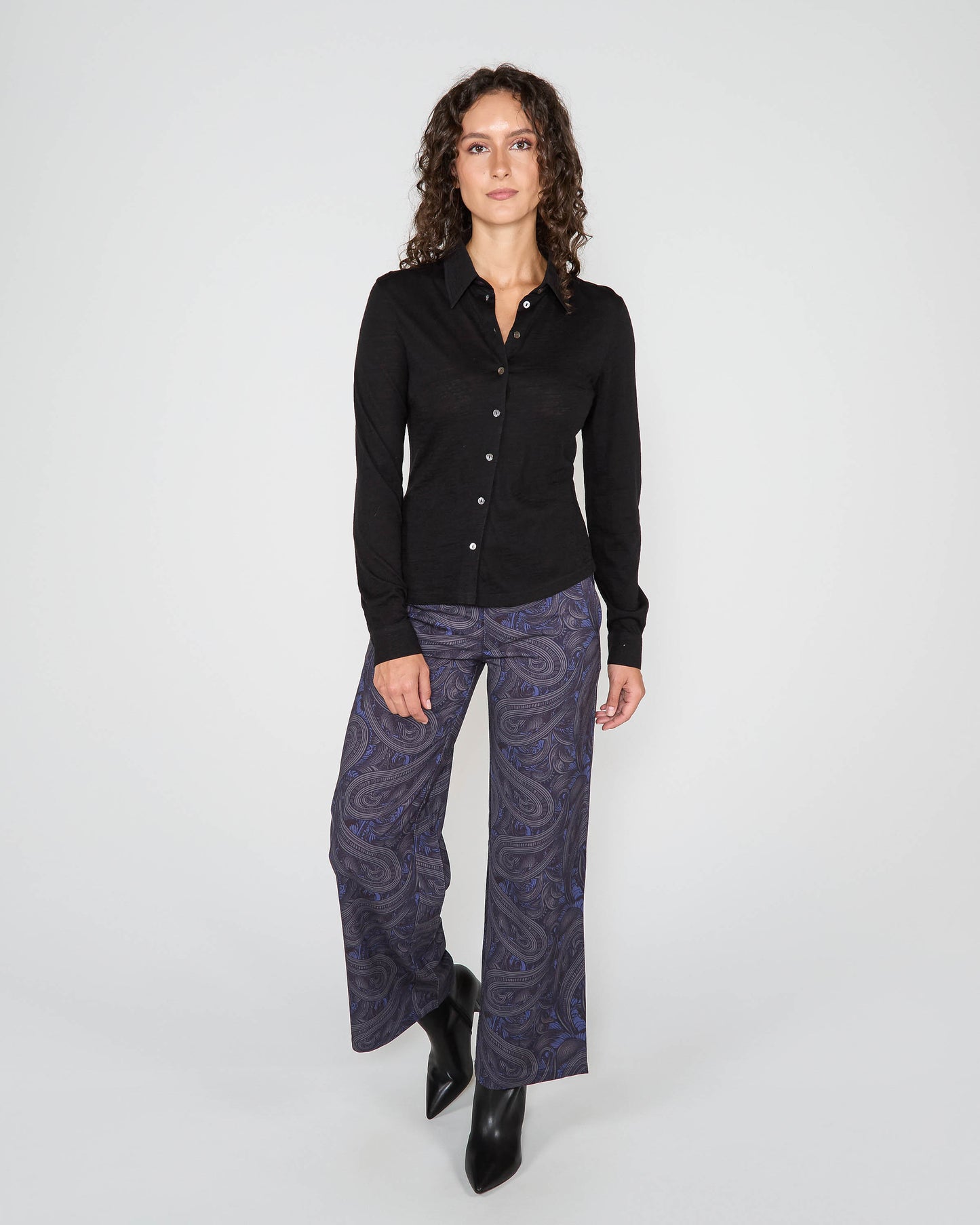 SCARLET MERINO SHIRT - BLACK