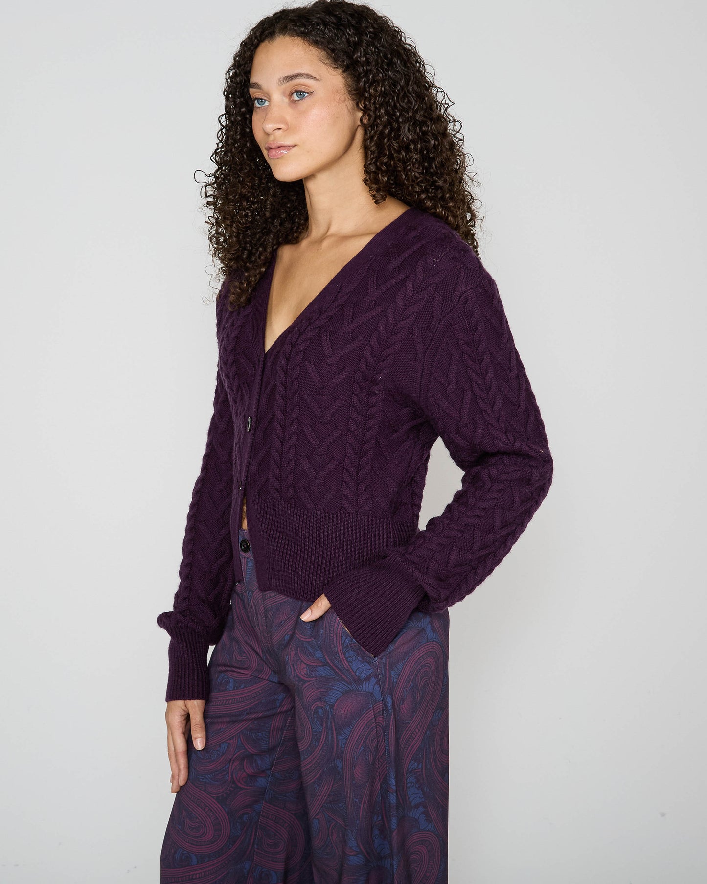 SAMANTHA TEXTURED CABLE KNIT SWEATER - PLUM