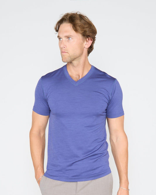 VICTOR V-NECK MERINO SHIRT IN SKIPPER