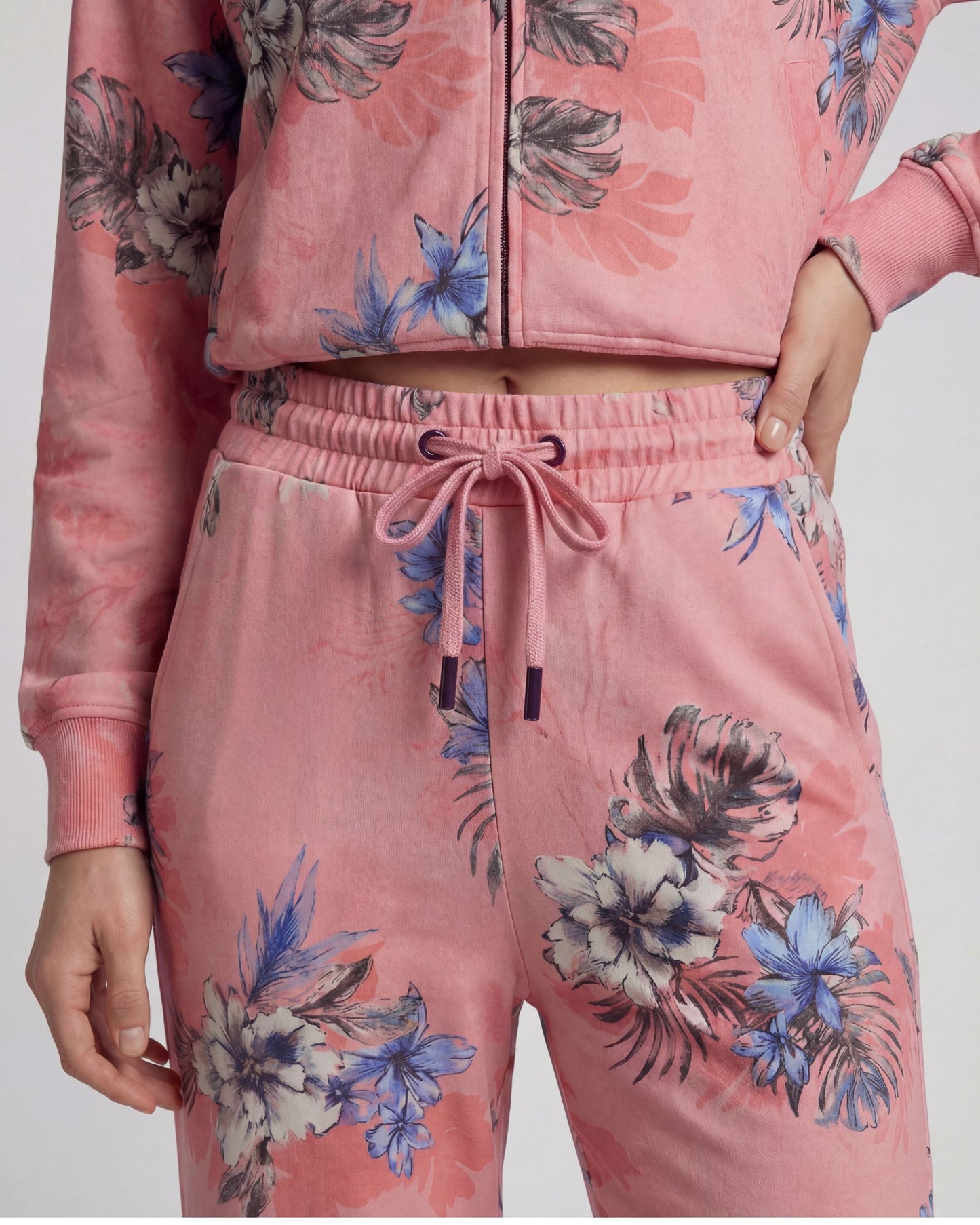 SANCHEZ EXOTIC FLORAL CORAL WOMENS WIDE-LEG PANT