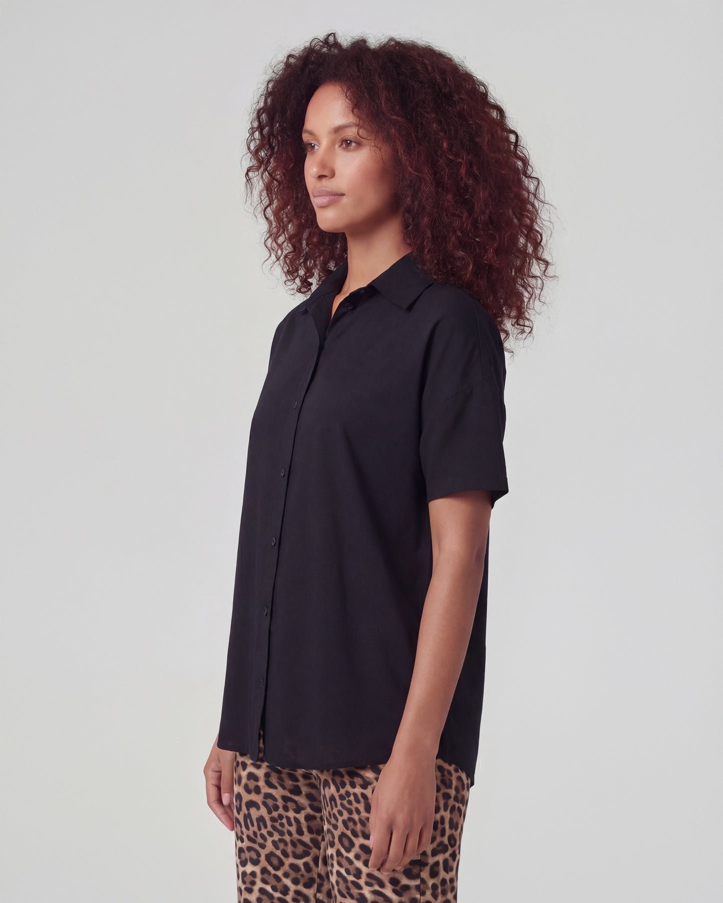 SUZY BLACK WOMENS SHIRT