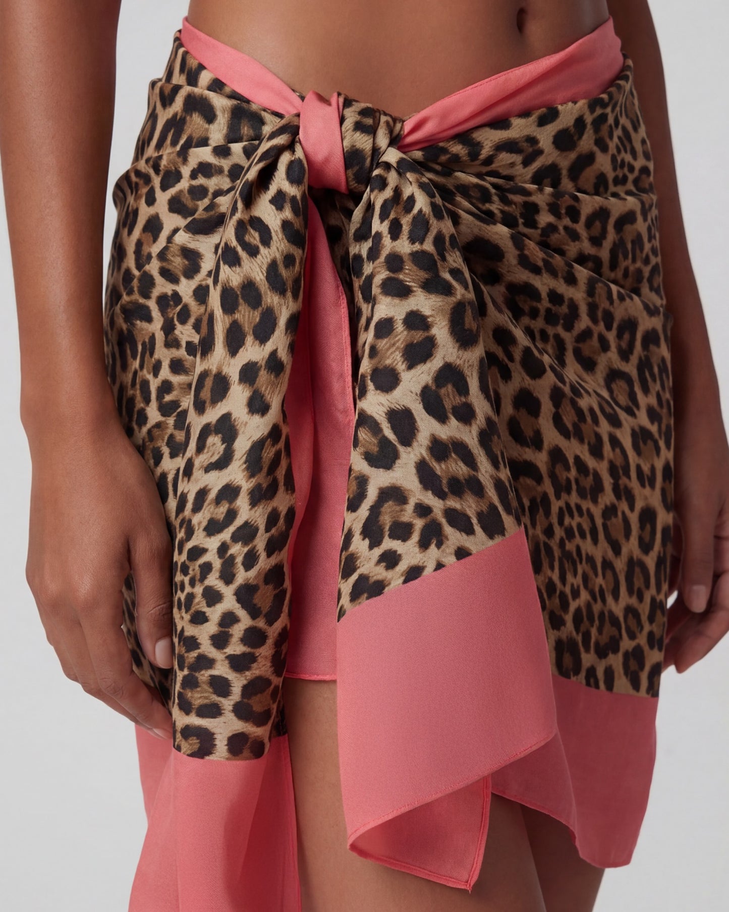 SAPPHIRA LEOPARD BROWN WOMENS PRINTED SCARF