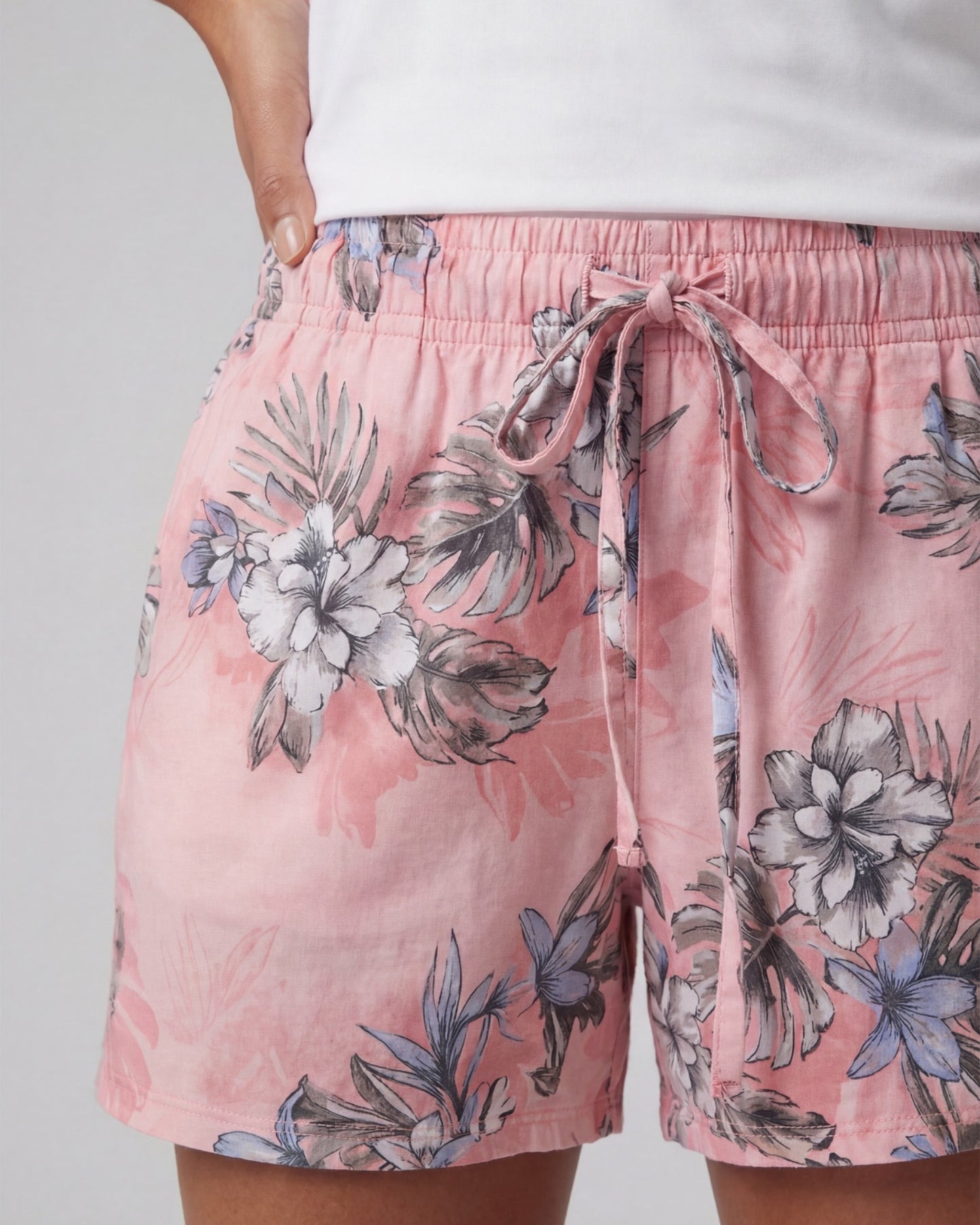 LEANNE EXOTIC FLORAL CORAL WOMENS DRAWSTRING SHORT