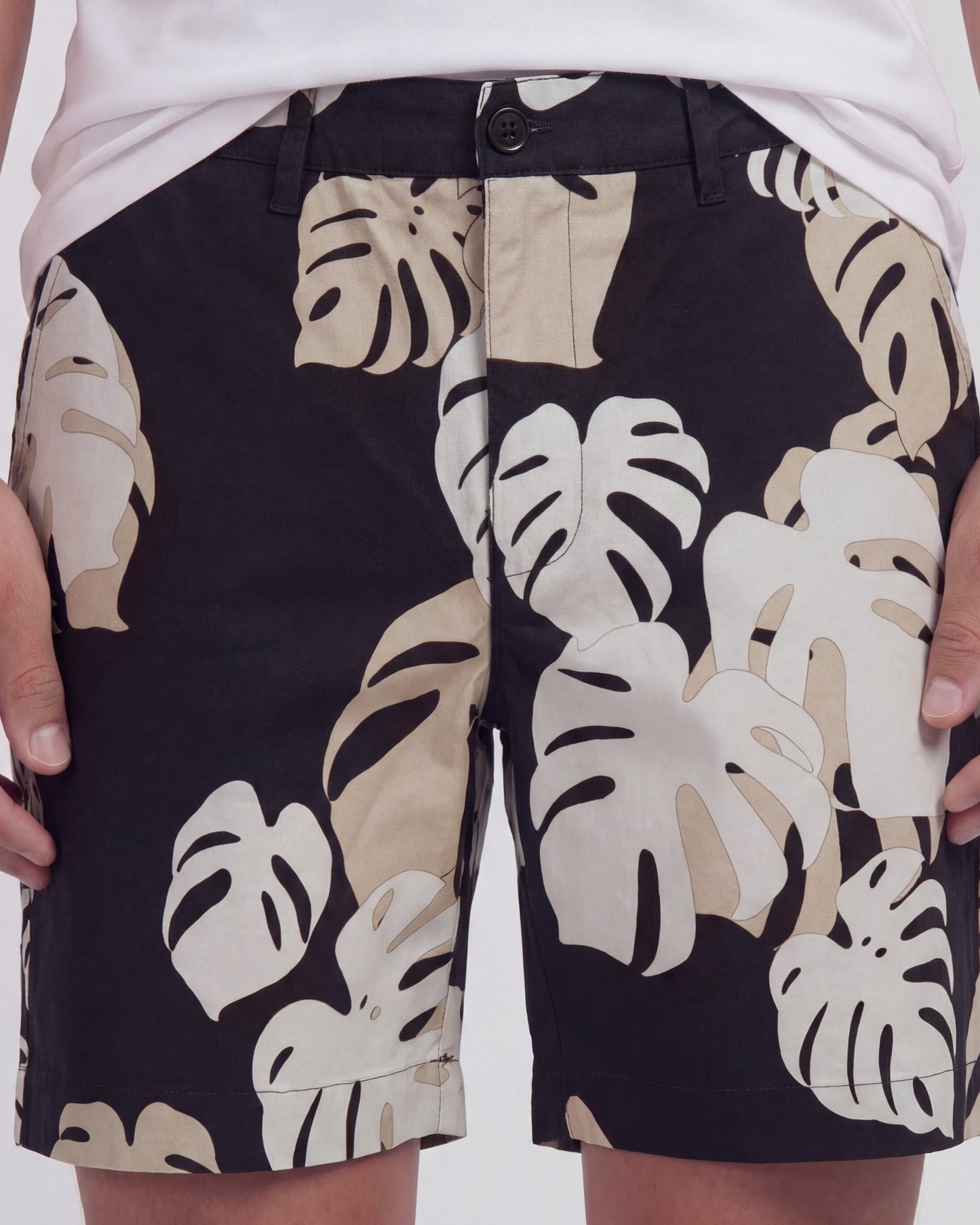 EDWARD MONSTERA FLORAL SMOKE MENS FLAT FRONT SHORT