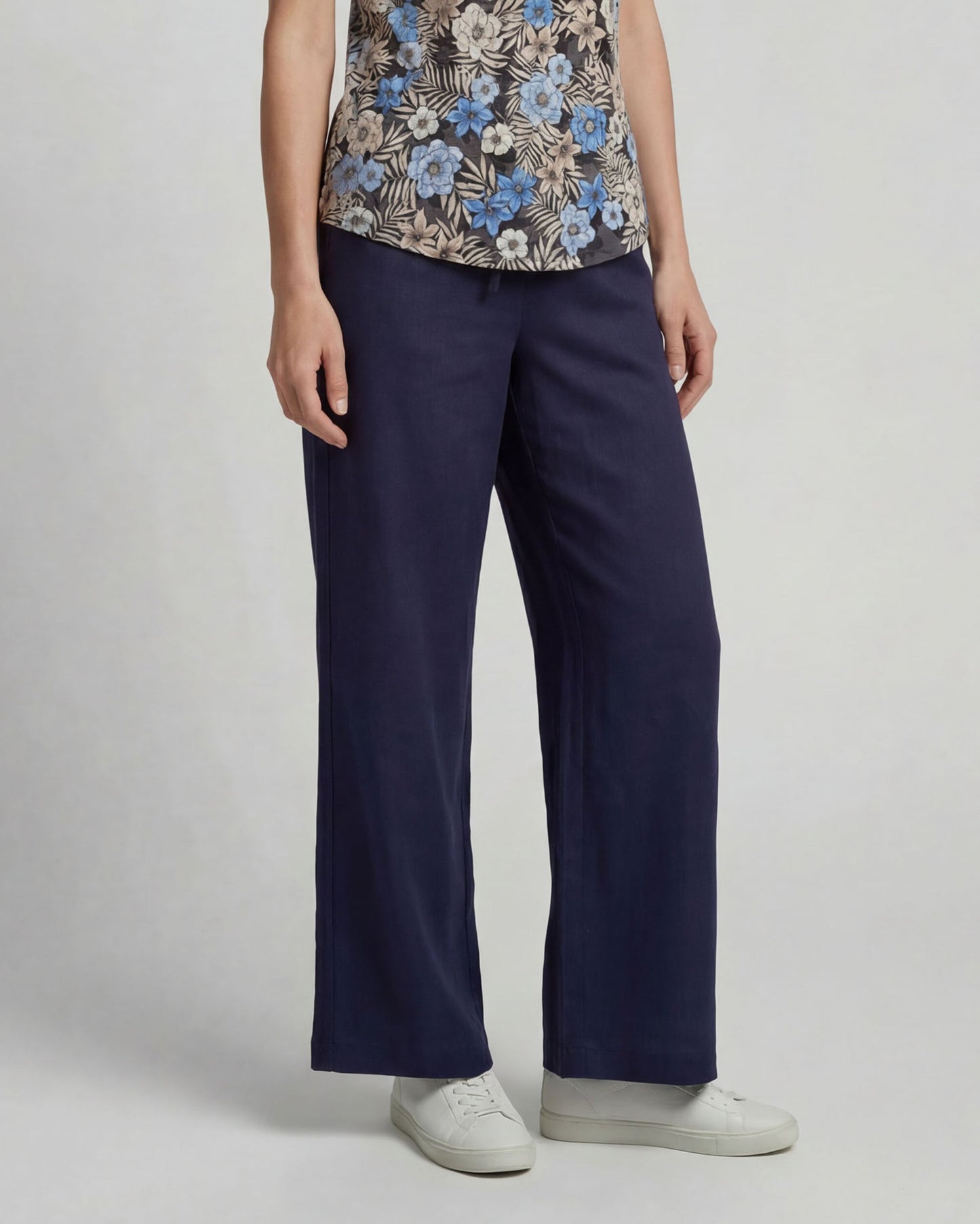 LILLIAN NAVY WOMENS WIDE-LEG PANT