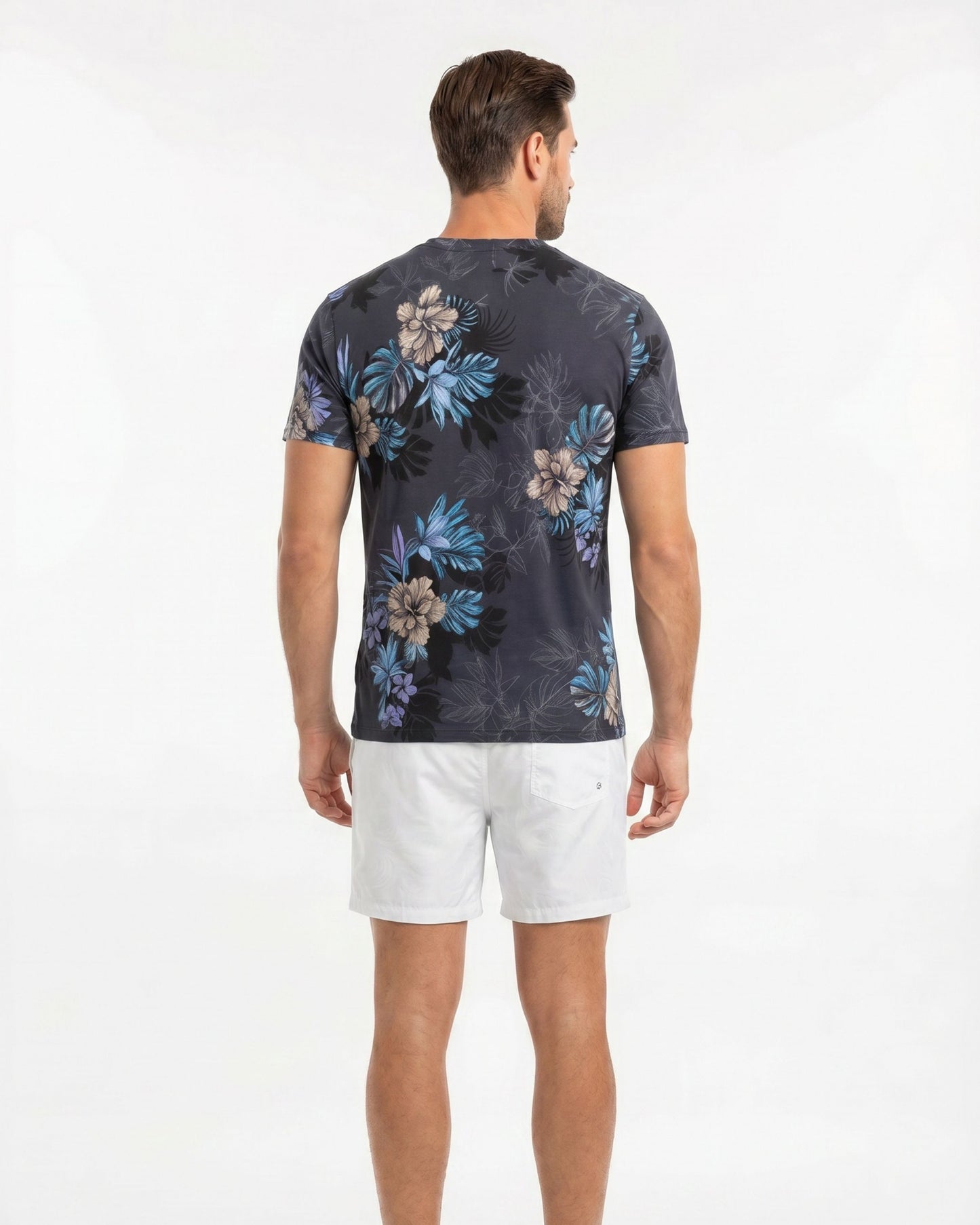 SAM FARM FLORAL TOWEL SHORT - WHITE