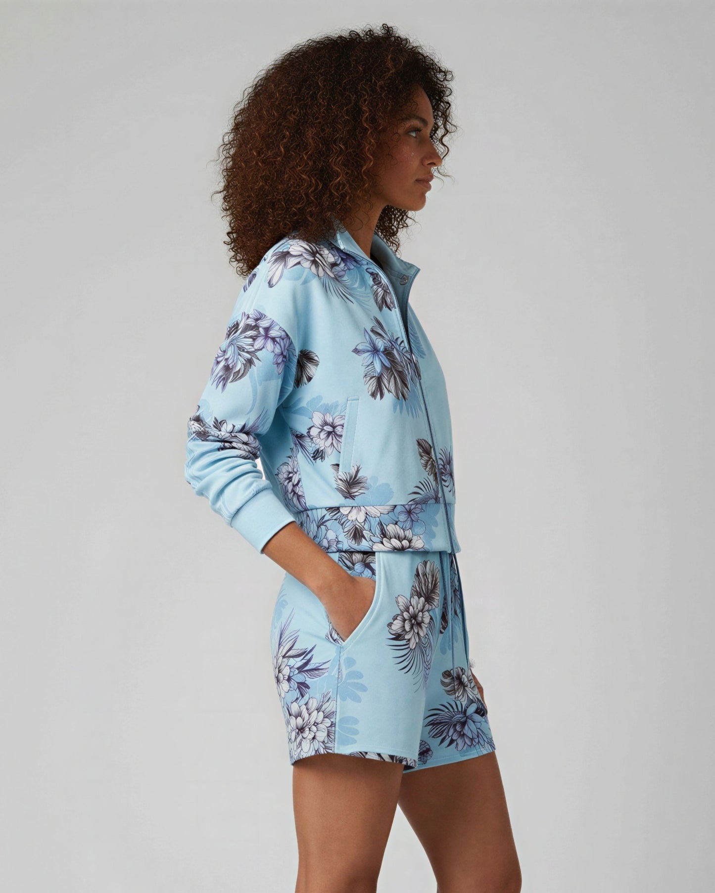 JUDY EXOTIC FLORAL TEAL WOMENS CROPPED ZIP JACKET