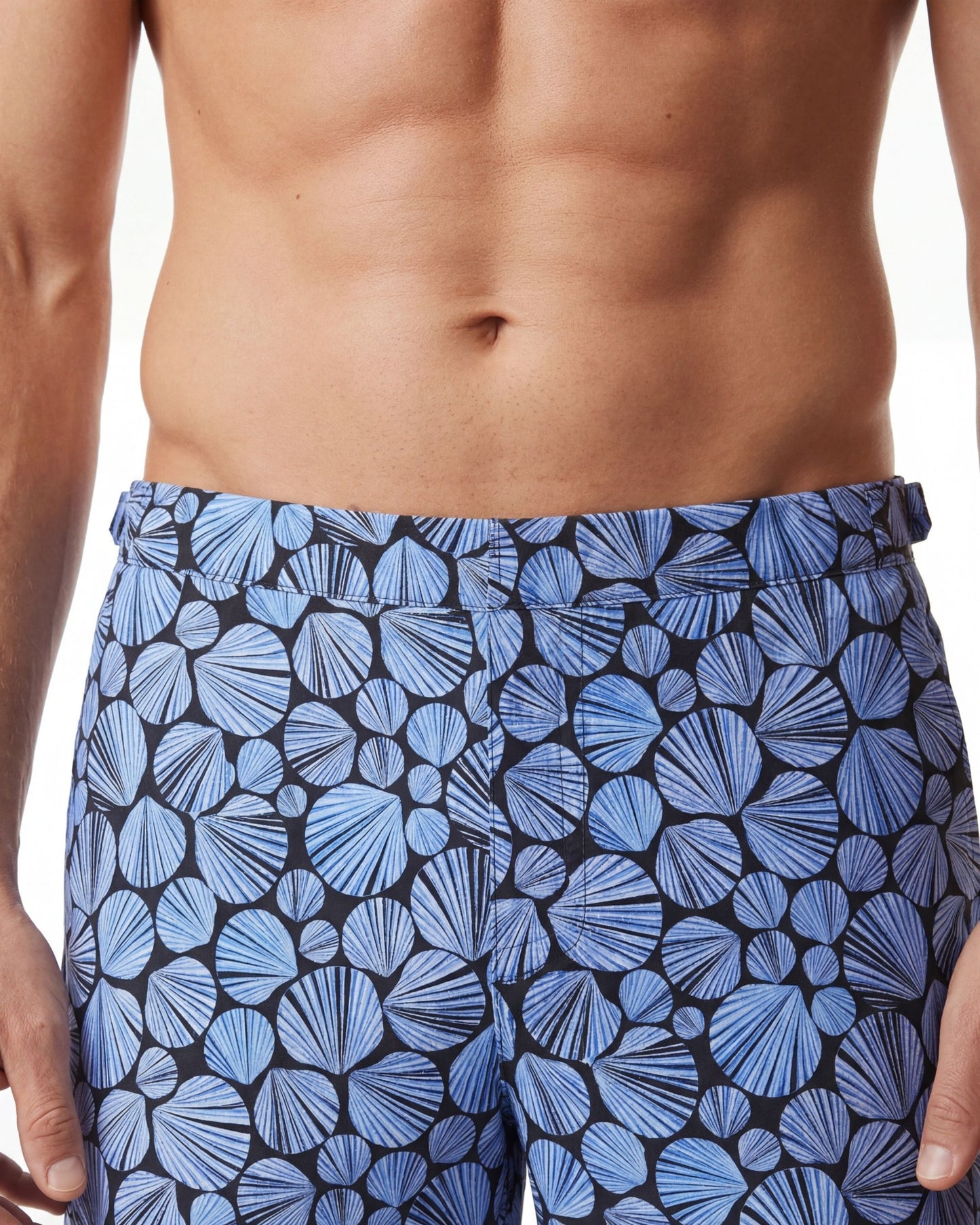 POOL SHELLS SWIM SHORT IN BLACK