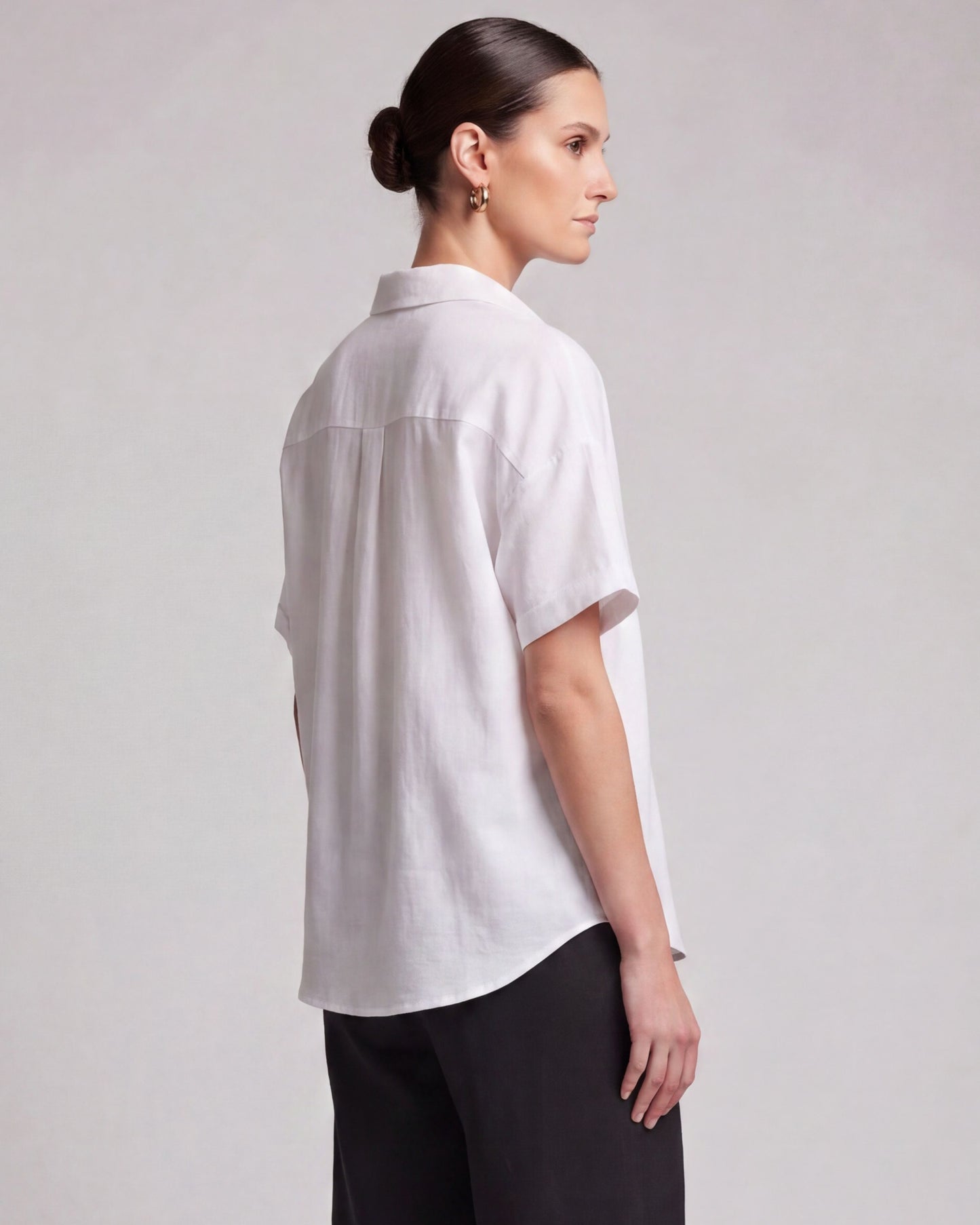 LARA WHITE WOMENS RELAXED LINEN SHIRT