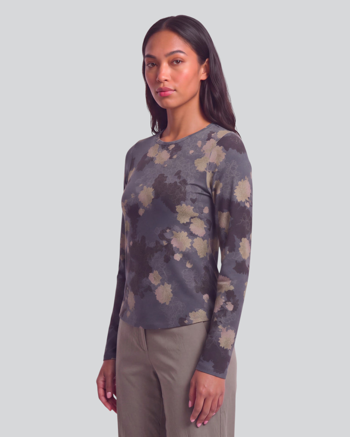 BEATRICE LANS FLORAL BLACK WOMEN'S LYOCELL STRETCH CREW-NECK TOP