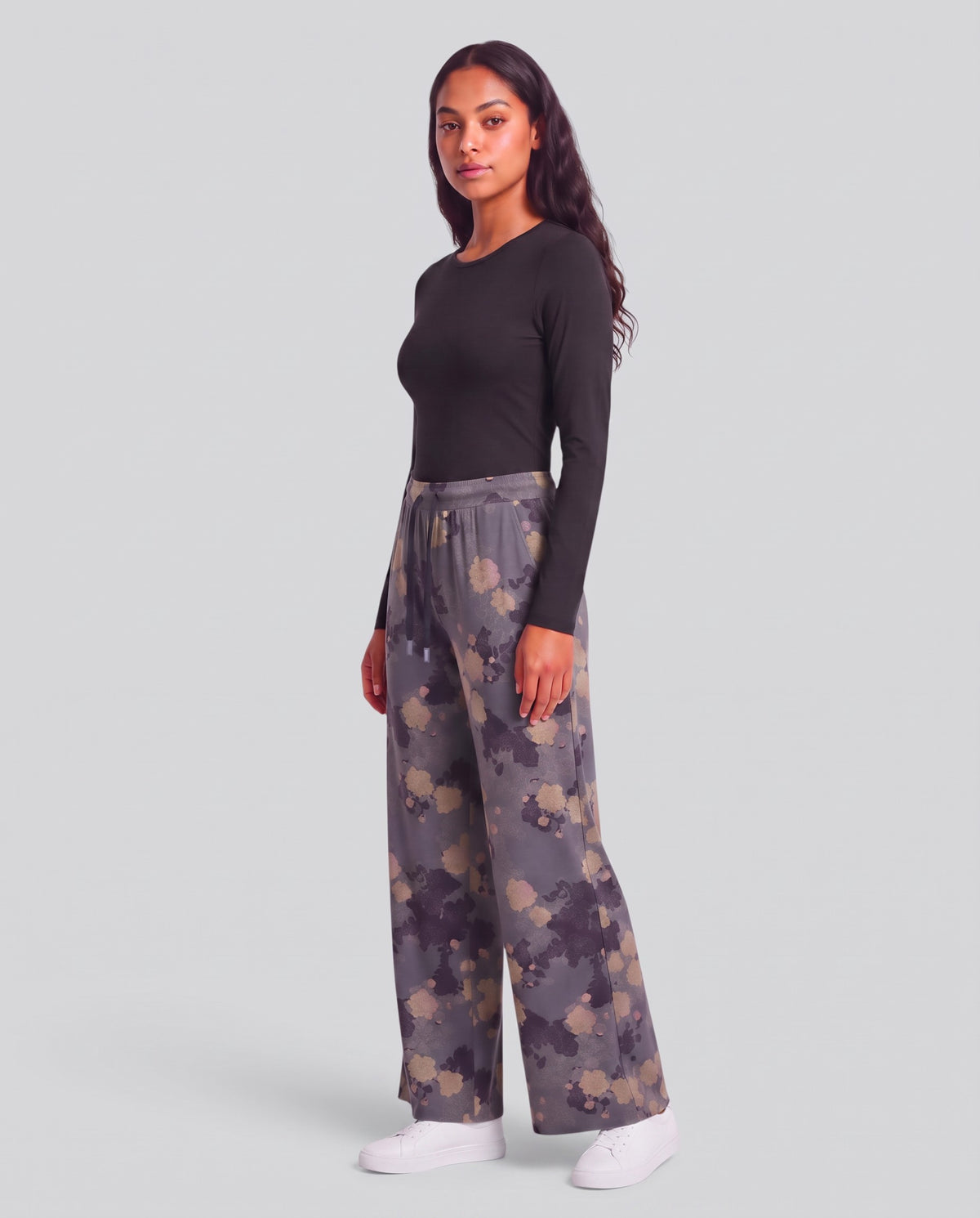 SANCHEZ LANS FLORAL BLACK WOMEN'S STRETCH KNIT DRAWSTRING PANT