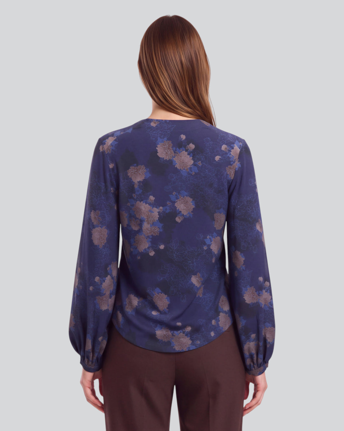 VAL LANS FLORAL NAVY WOMEN'S LYOCELL STRETCH V-NECK TOP