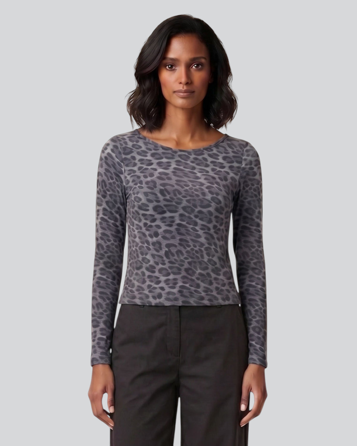 CARLY LEOPARD SMOKE WOMEN'S MERINO LONG-SLEEVE CREW-NECK TOP