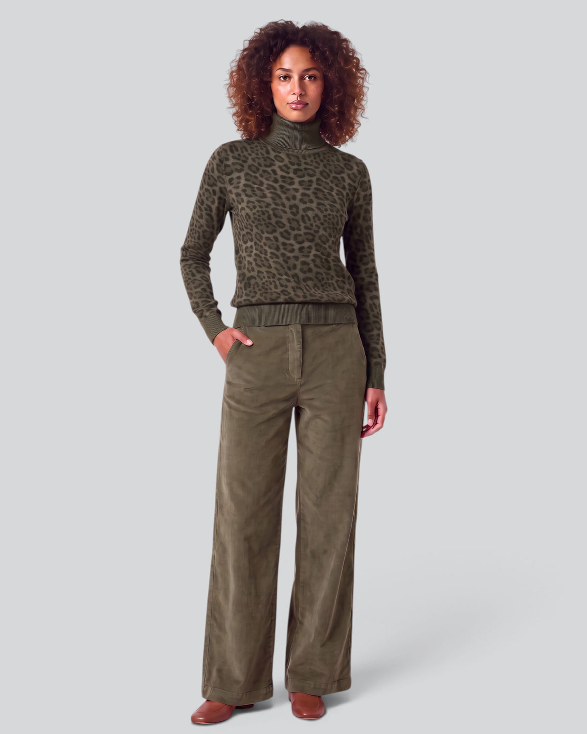RONA LEOPARD SAGE WOMEN'S MERINO SILK CASHMERE TURTLENECK