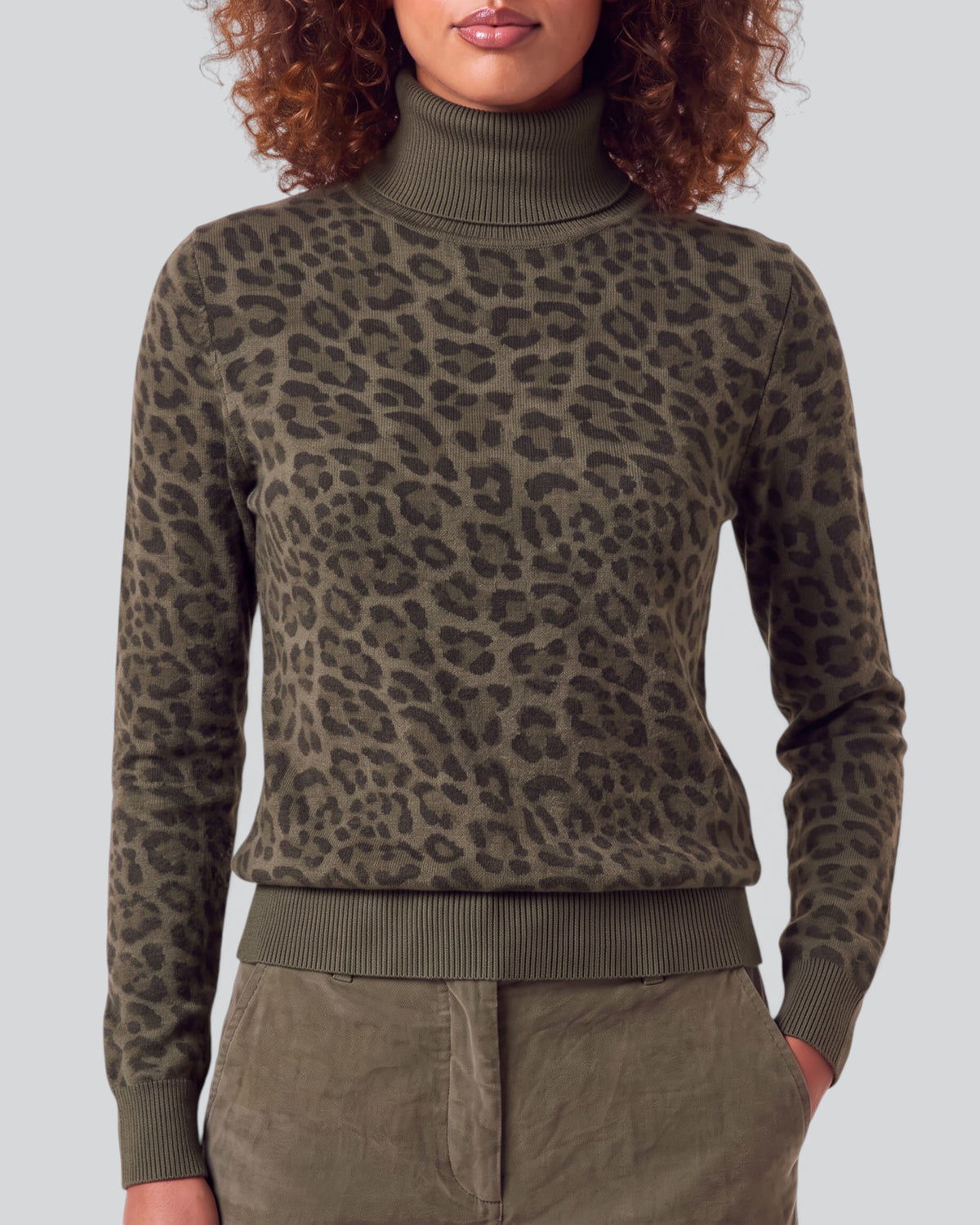 RONA LEOPARD SAGE WOMEN'S MERINO SILK CASHMERE TURTLENECK