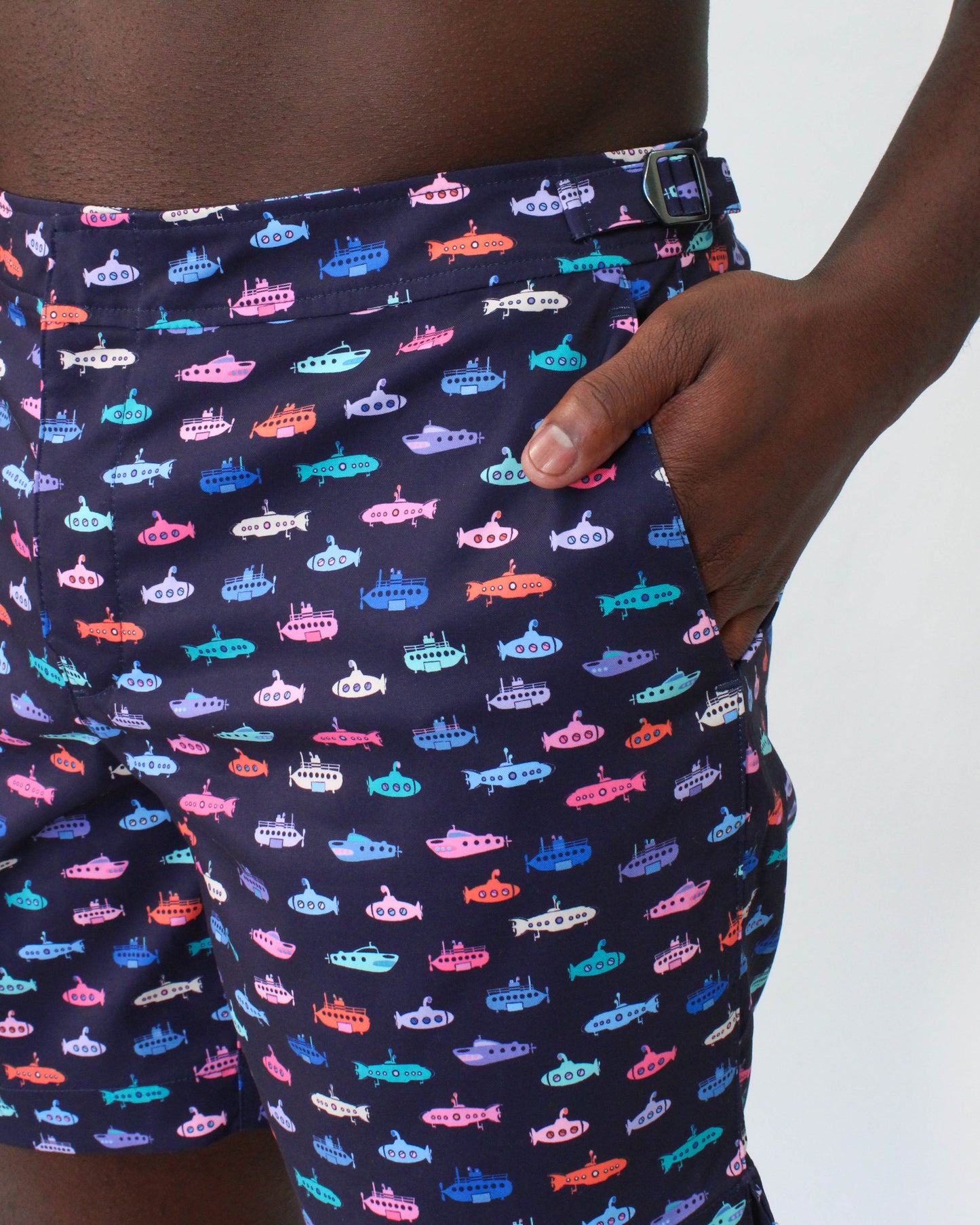 POOL SUBS SWIM SHORT IN NAVY